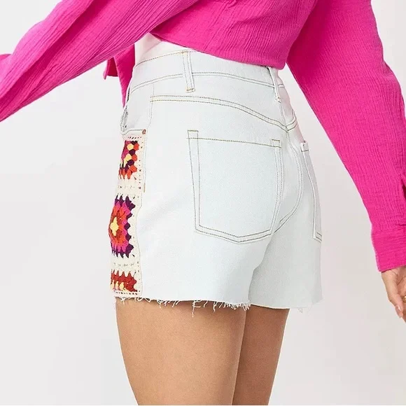NEW SO Denim Crochet Shorts. Size 11 / 30W - Picture 2 of 9